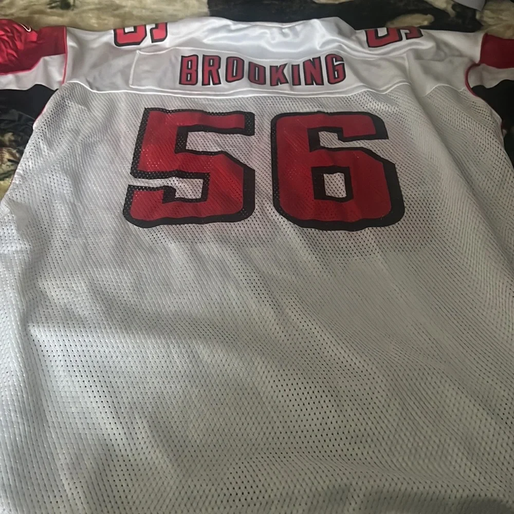 Falcons jerseys - Picture 2 of 4
